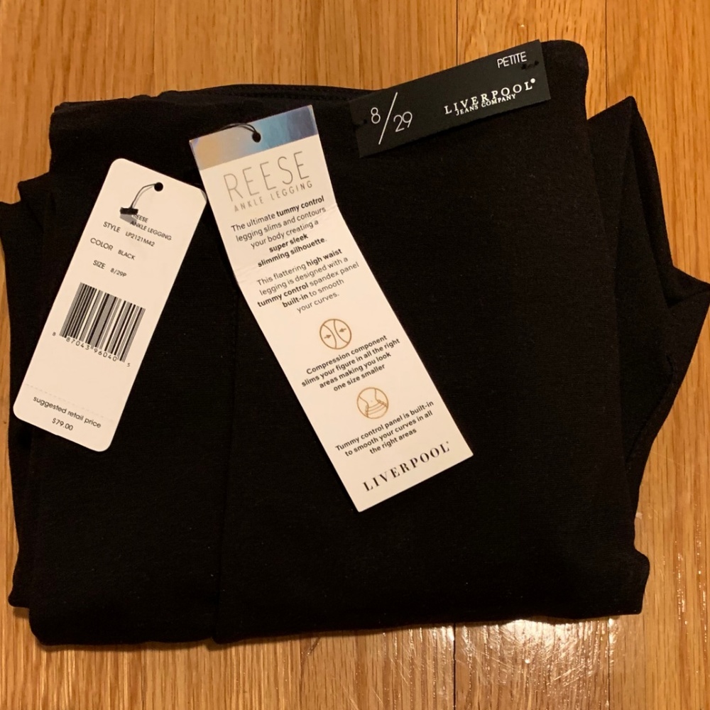 NWT LIVERPOOL REESE HIGH RISE ANKLE BLACK LEGGINGS
